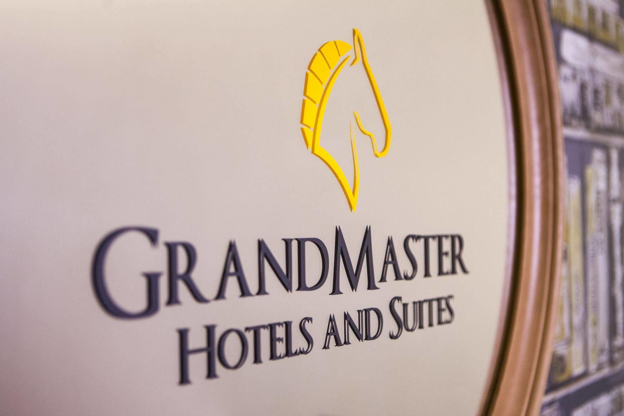 Grand Master Suites Рим Экстерьер фото